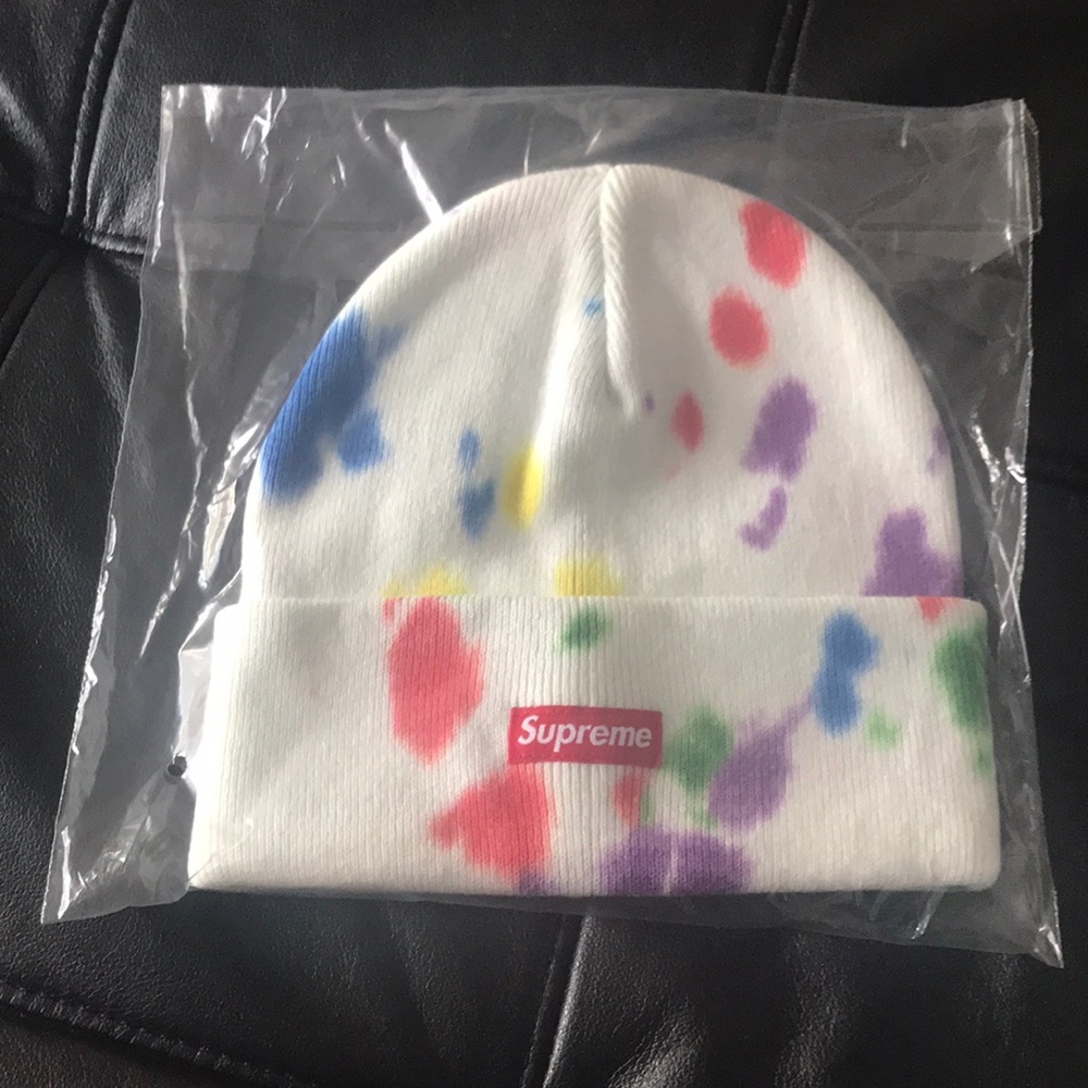 Supreme Splatter Dyed Beanie White